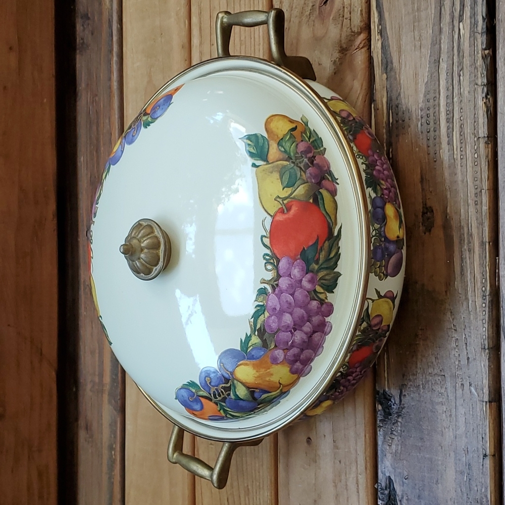 Vtg CORNUCOPIA DUTCH OVEN Enamel Casserole Pot